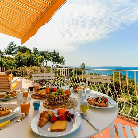 Villa Select'sohome - De Pour 6 Personnes Avec Vue A 180 Degres - Piscine Et Services Inclus - Figa Le Lavandou